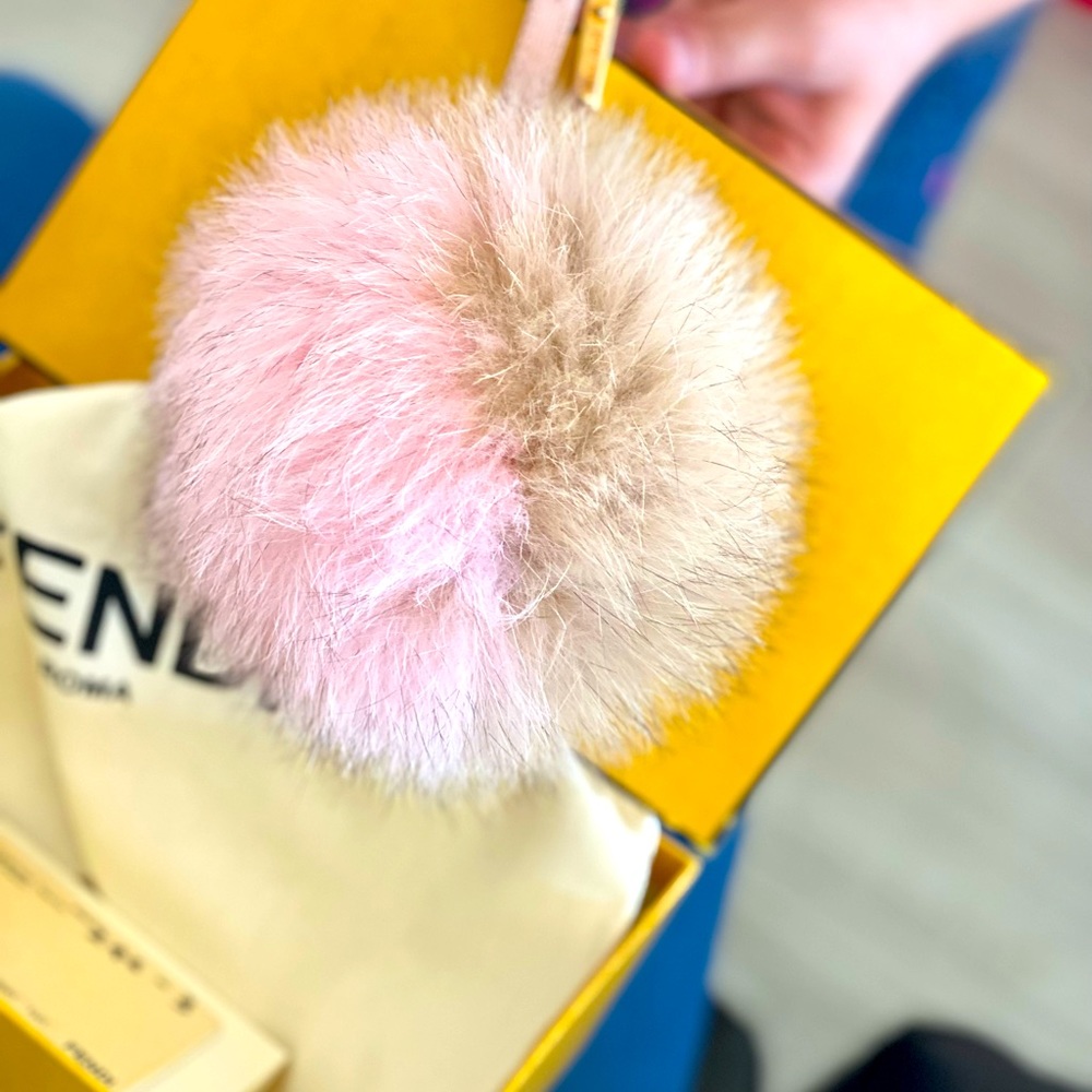 Fendi Pom Pom